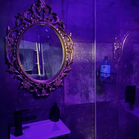 Les Secrets Interdits Lägenhet *