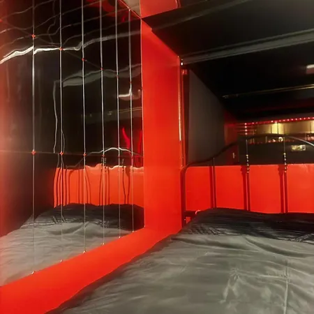 Les Secrets Interdits Lägenhet