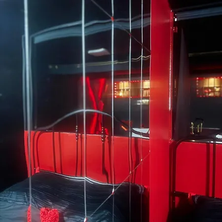 Les Secrets Interdits Lägenhet